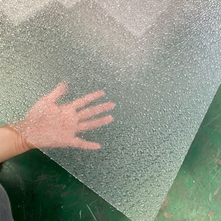 wazi-embossed-polycarbonate-karatasi