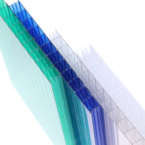 Feuille de polycarbonate à effet de serre creuse multicouche à quatre couches SINHAI 20 mm