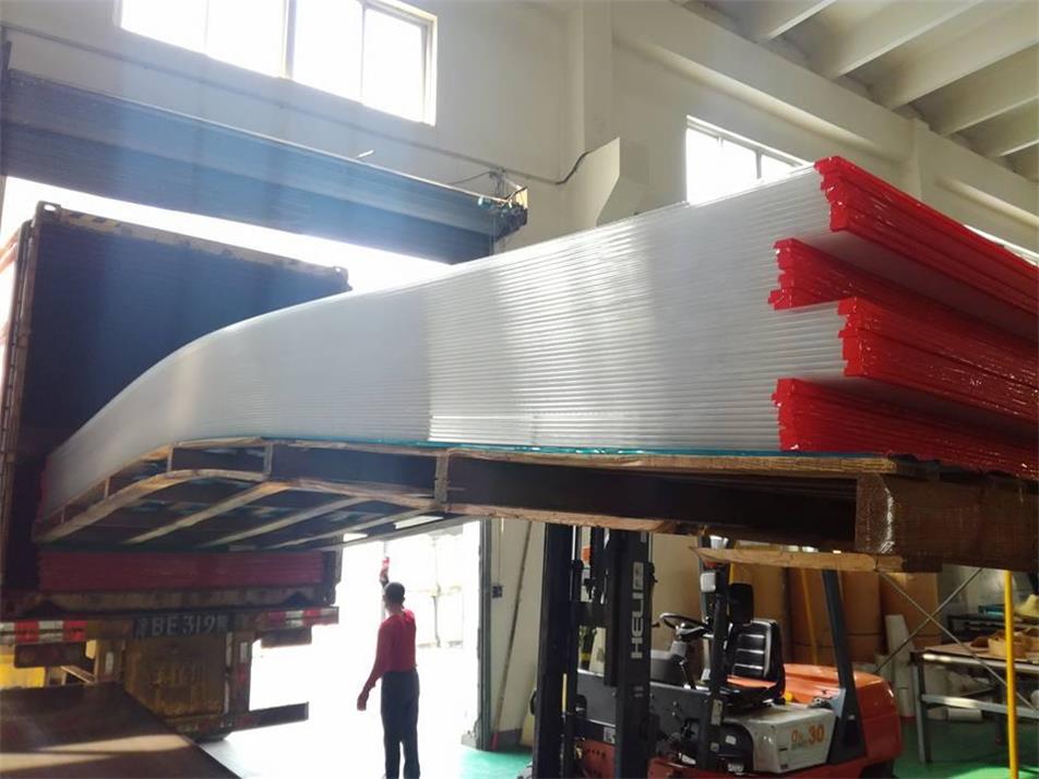 package-holllow-polycarbonate-sheet-long