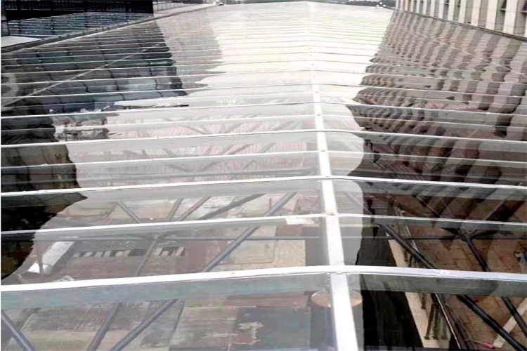 polycarbonate-solid-roof-sheet